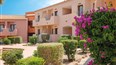 foto areal hotela Red Sun Village v Canneddi - Isola Rossa na talianskom ostrove Sardinia