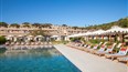 foto bazen v casti Caprera hotela Mangia´s Sardinia Resort v Santa Teresa Gallura na talianskom ostrove Sardinia