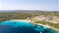 foto letecky zaber hotela Mangia´s Sardinia Resort v Santa Teresa Gallura na talianskom ostrove Sardinia